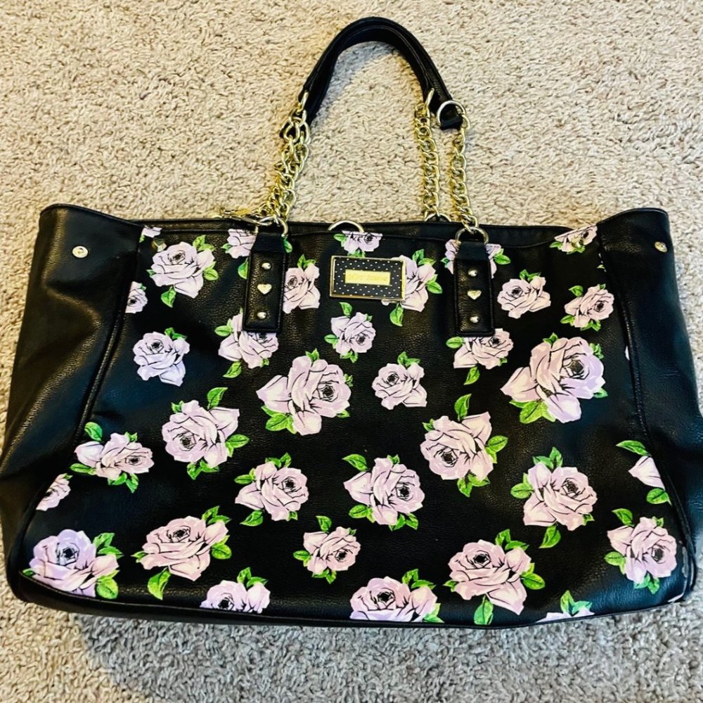 Betsey Johnson tote